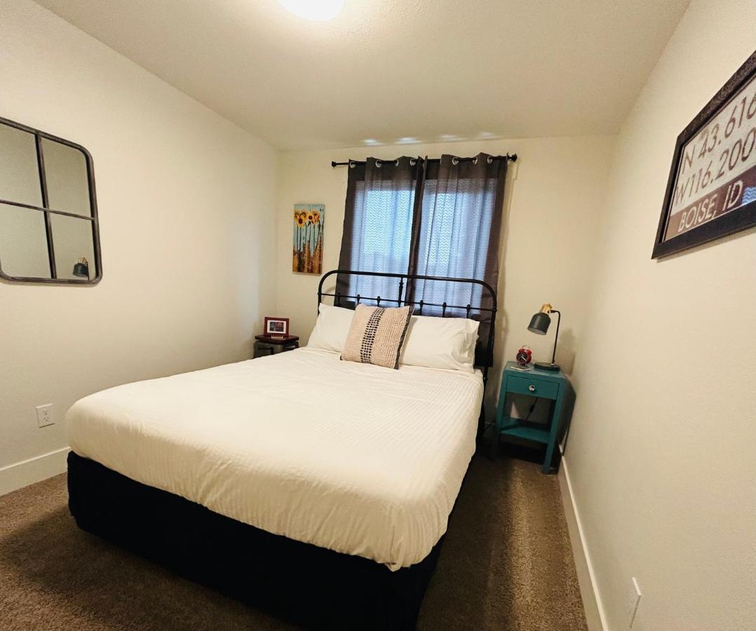 Voguetown Villa Boise Bagian luar foto